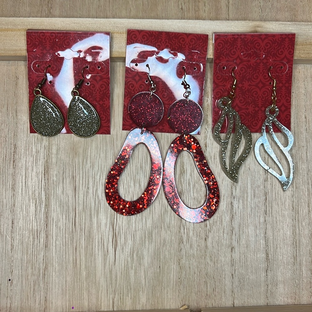 Set of three dangle earrings